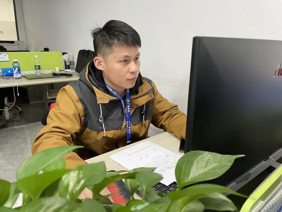 喜讯丨尊龙凯时测绘公司熊慈斌喜提“广东省技术能手”荣誉称号！