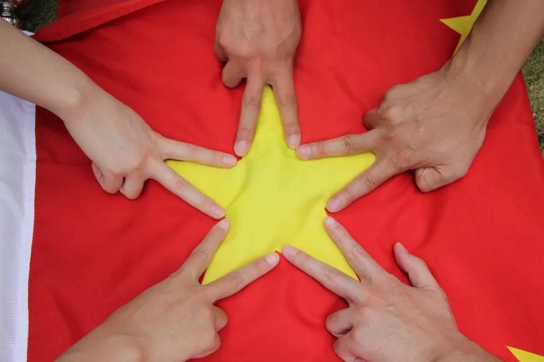 尊龙凯时12周年征文丨二等奖《建功新时代 尊龙凯时书芳华》