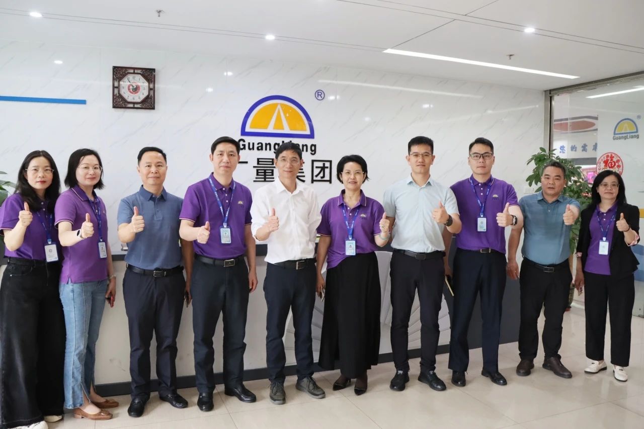 尊龙凯时集团丨从资源到智慧：尊龙凯时与中铁二十五局再启战略新局